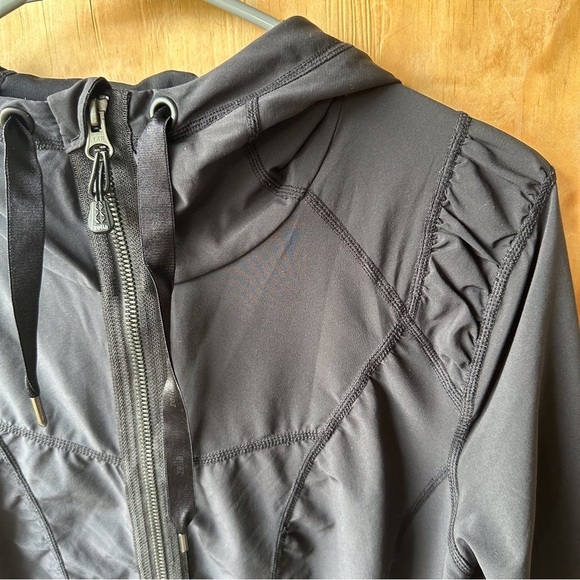 Zella Full Zip Black Reflective Hooded Activewear Sweatshirt Jacket - Picture 8 of 11